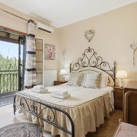 Flat Near Corfu Airport * Corfu (city)