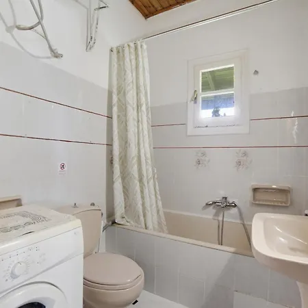 Flat Near Corfu Airport * Corfu (city)